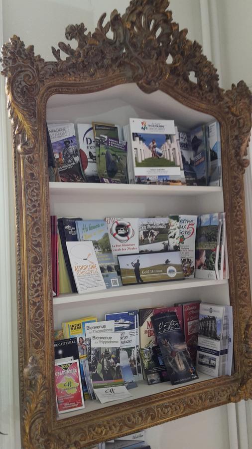 La Closerie d'Azélie Valognes Extérieur photo
